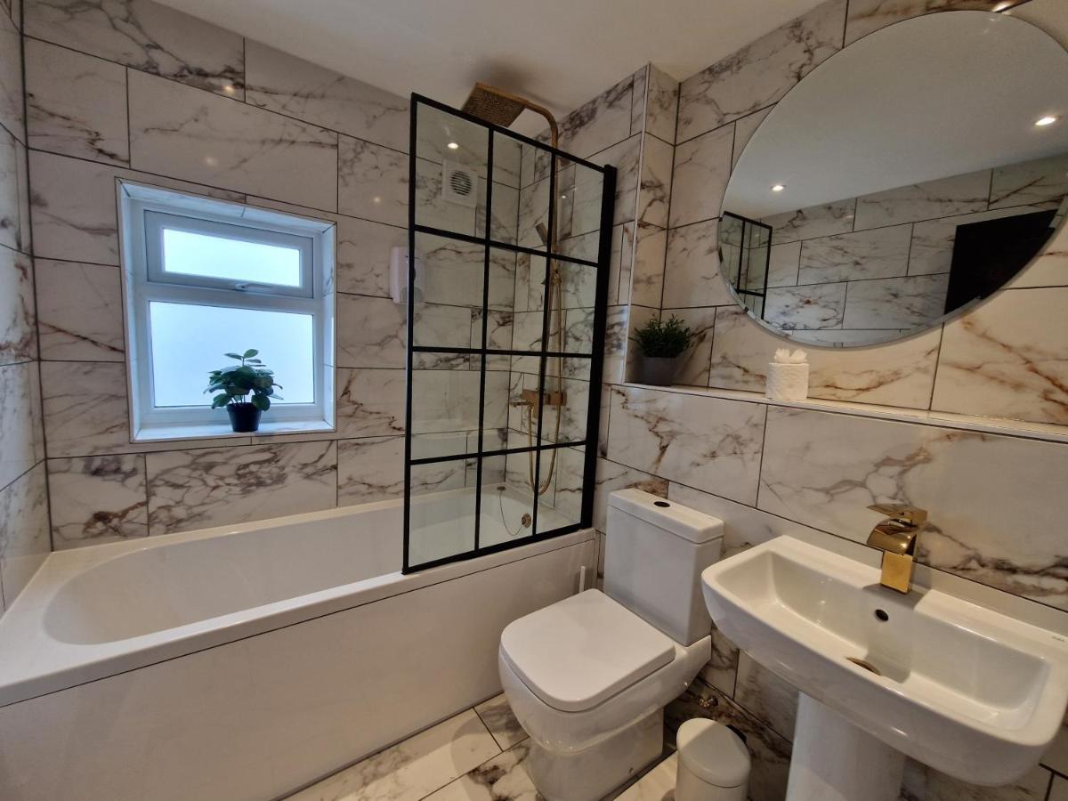 3 Bedroom Stylish Home Merthyr Merthyr Tydfil Εξωτερικό φωτογραφία