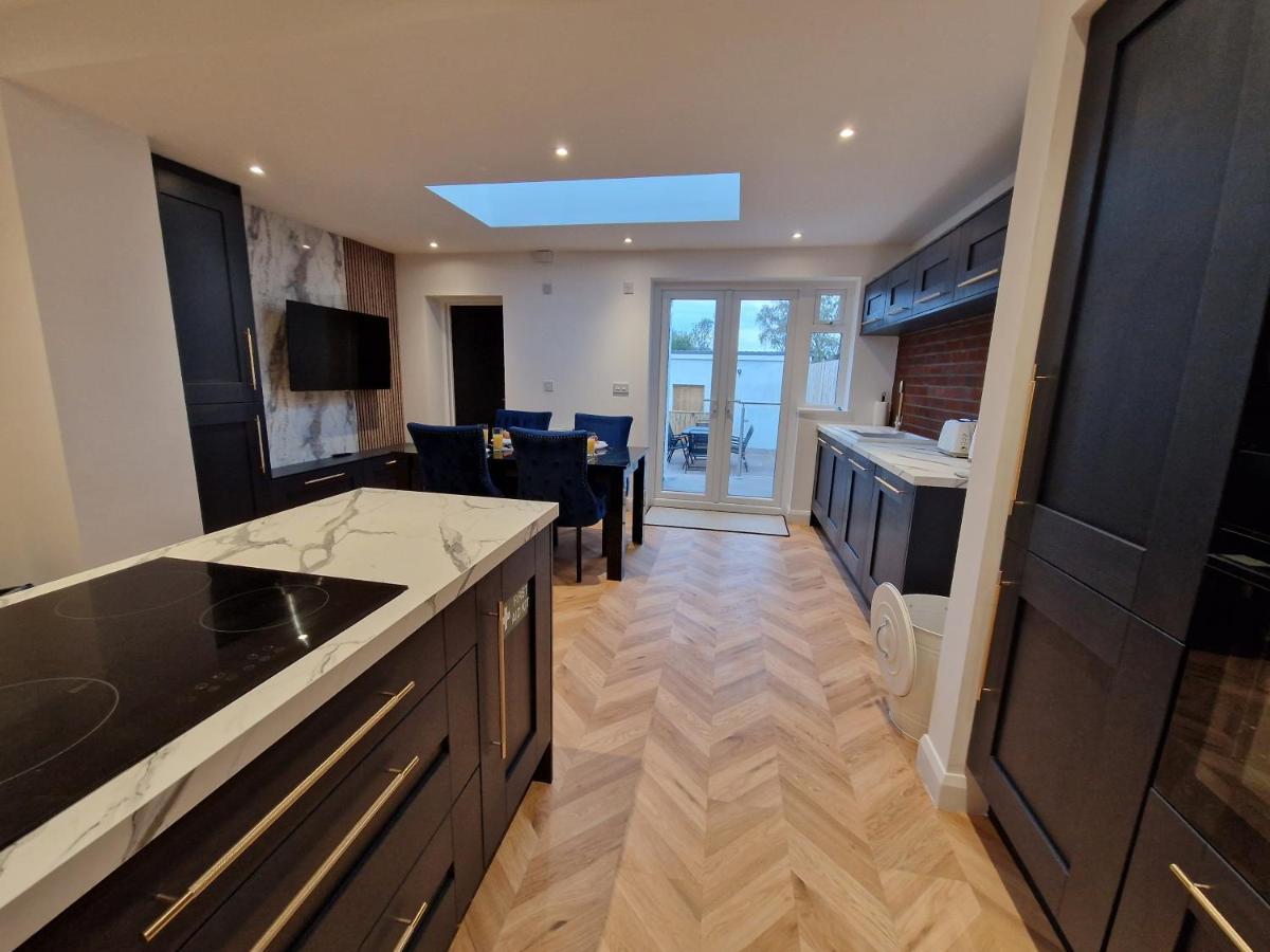 3 Bedroom Stylish Home Merthyr Merthyr Tydfil Εξωτερικό φωτογραφία